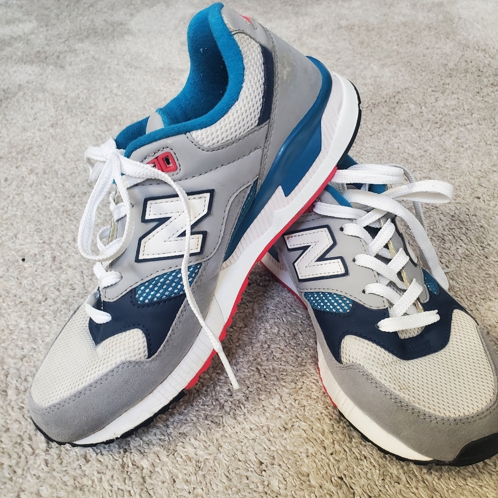 New Balance 530 M530GBP Blue and Gray Red Men's Size 9 Running Sneakers